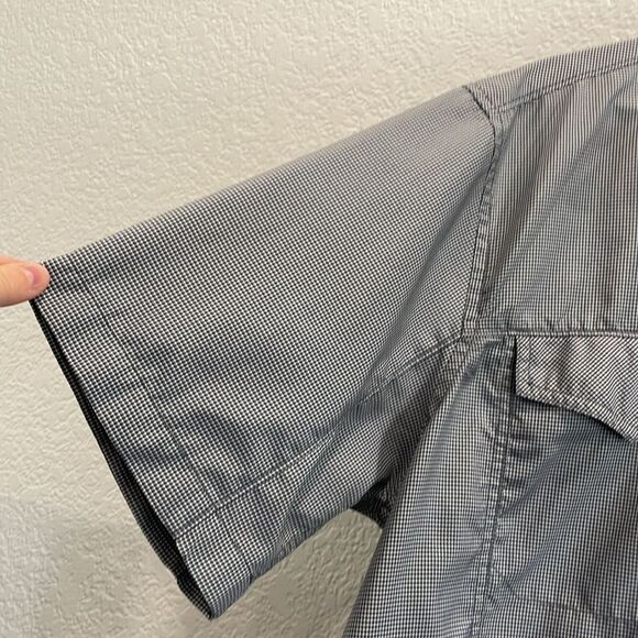 Realtree Navy Blue & White Check Outdoor Active Short Sleeve Button Down Large - Picture 2 of 7